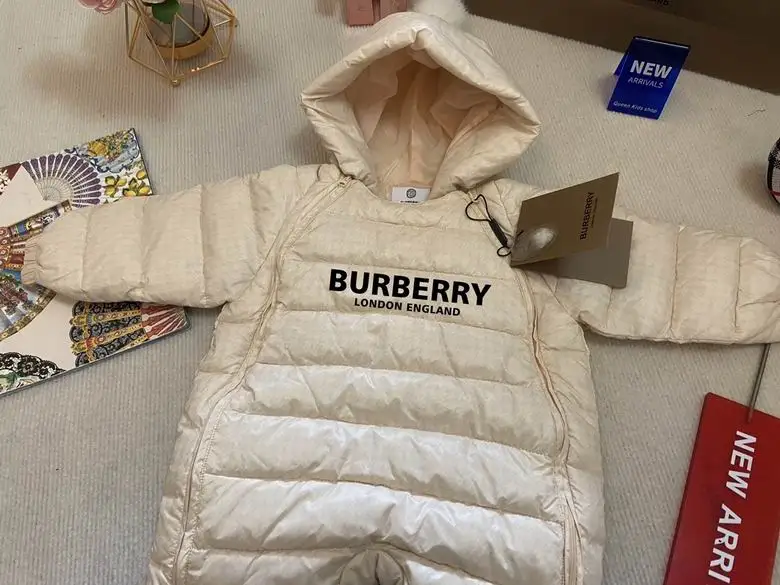 Burberry sz12-18  (3)